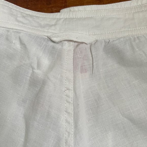 Vintage Guess booty shorts - Picture 6 of 7